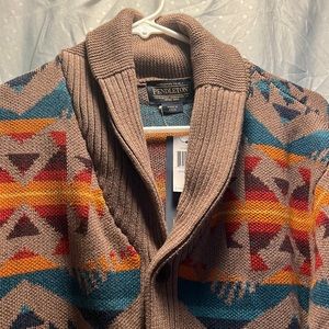 Men’s size medium sweater
